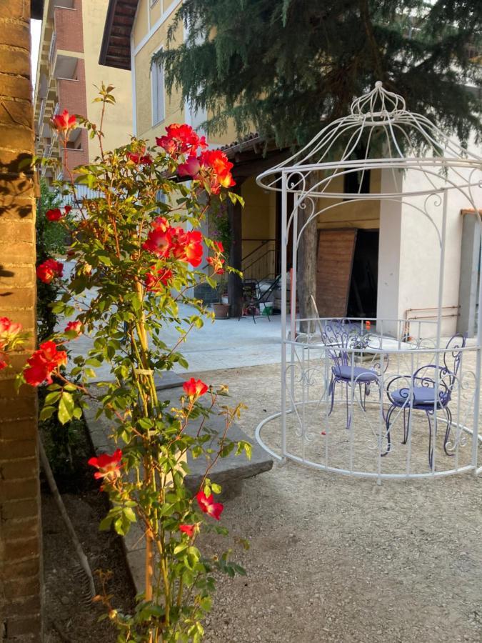 Villa Delle Rose Bra Exterior foto